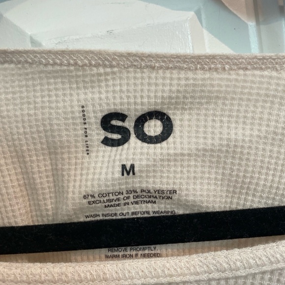 SO Cream Fitted Crop Blouse - Picture 4 of 5